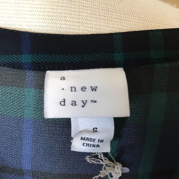 NWT a new day Plaid Blouse - Picture 6 of 8